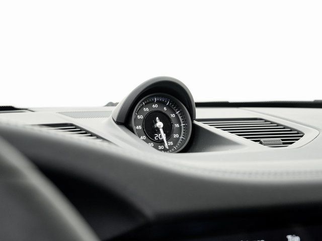 Certified 2025 Porsche 911 Carrera GTS RWD image 18