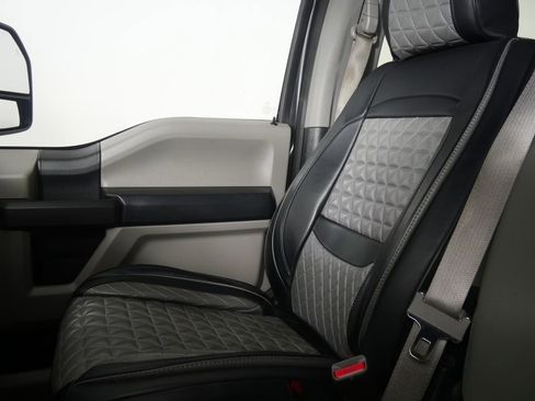 Used 2017 Ford F250 XL w/ STX Appearance Package image 15