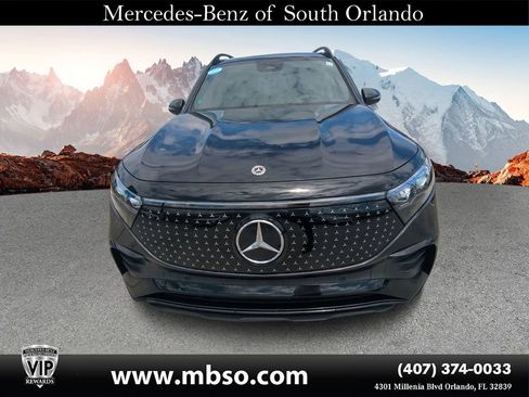 Used 2024 Mercedes-Benz EQB 300 4MATIC image 21