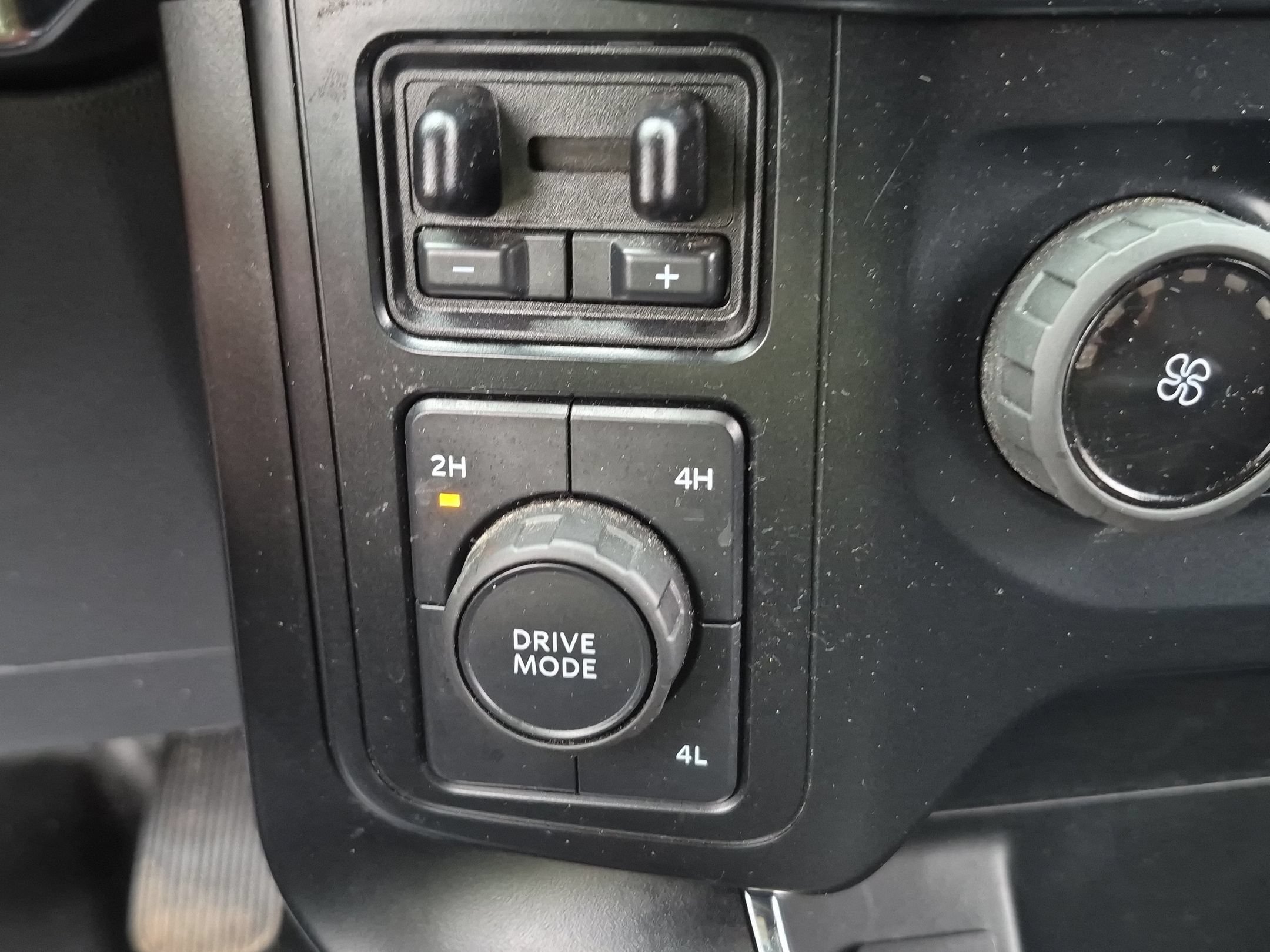 Used 2023 Ford F150 XL w/ STX Appearance Package AWD/4WD image 19