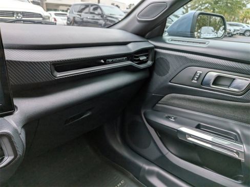Used 2024 Ford Mustang Coupe image 15