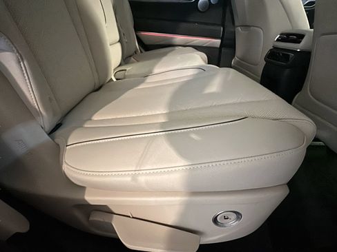 New 2026 Genesis GV80 2.5T Prestige AWD/4WD image 17