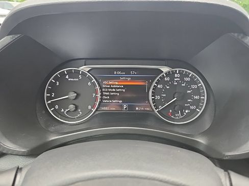 Used 2024 Nissan Sentra SV w/ All-Weather Package FWD image 45