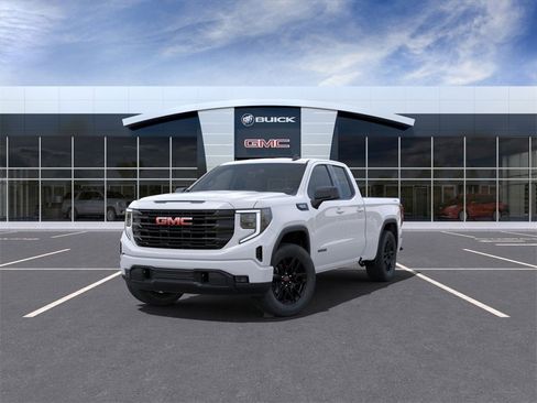 New 2025 GMC Sierra 1500 Elevation image 8