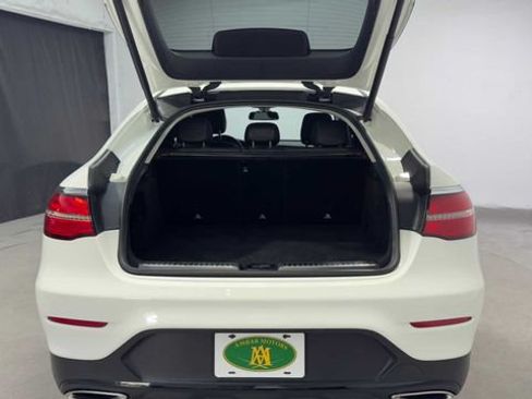 Used 2017 Mercedes-Benz GLC 300 4MATIC Coupe image 33