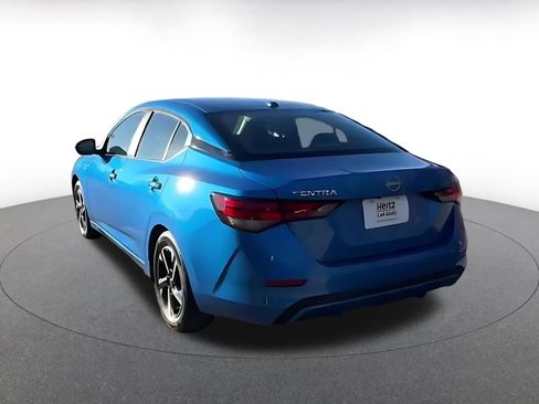 Used 2025 Nissan Sentra SV image 10