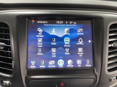 Used 2016 Chrysler 200 Limited Platinum image 31