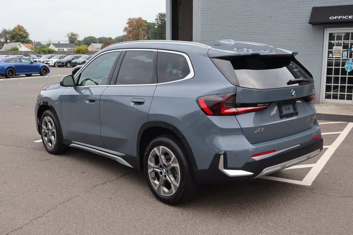 Used 2026 BMW X1 xDrive28i w/ Technology Package AWD/4WD image 9