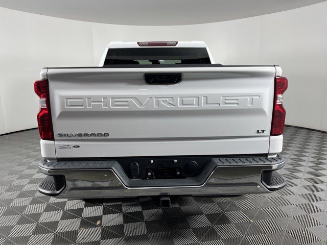 Used 2023 Chevrolet Silverado 1500 LT AWD/4WD image 7