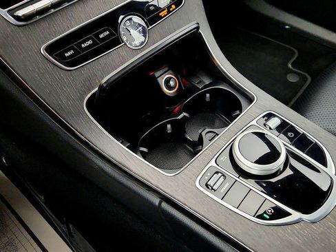 Used 2019 Mercedes-Benz C 300 4MATIC Sedan image 16