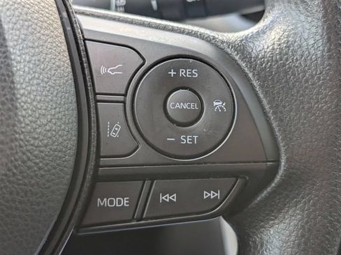 Used 2025 Toyota RAV4 XLE w/ Convenience Package FWD image 24