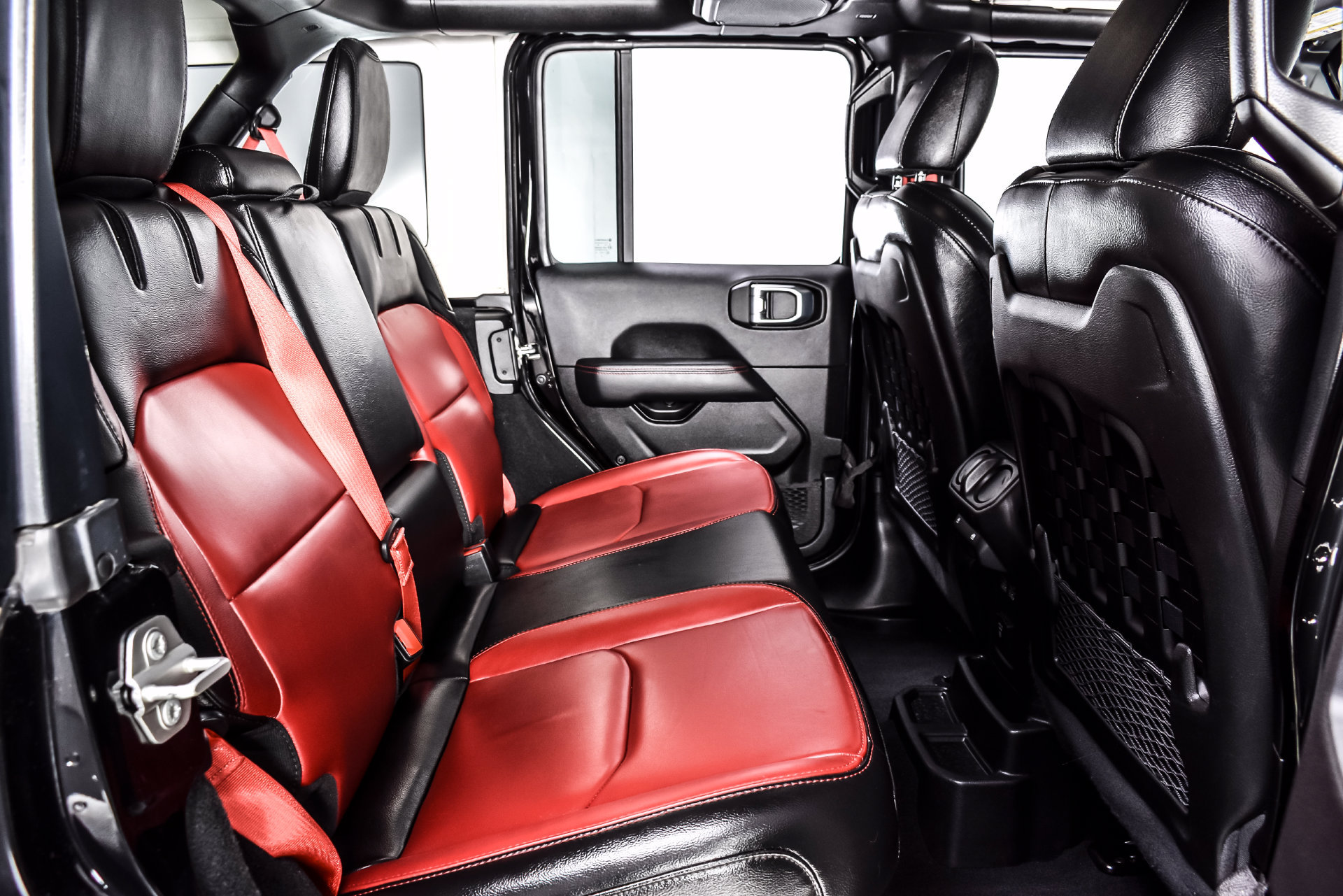 Used 2023 Jeep Wrangler Unlimited Rubicon 4xe AWD/4WD image 20