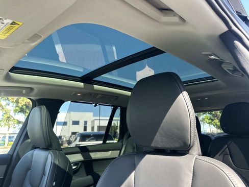New 2026 Volvo XC90 T8 Ultra w/ Protection Package Premier image 25