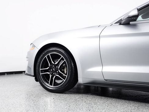 Used 2021 Ford Mustang Premium RWD image 6