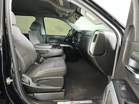 Used 2018 Chevrolet Silverado 1500 LT w/ All Star Edition AWD/4WD image 29
