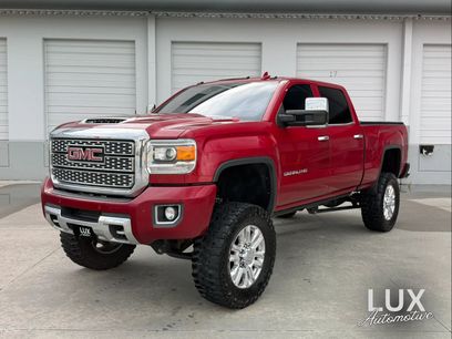 Used 2019 GMC Sierra 2500 Denali w/ Duramax Plus Package