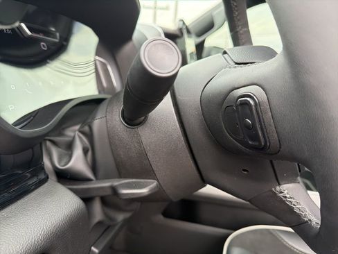 Used 2025 RAM 1500 Laramie w/ Night Edition image 53