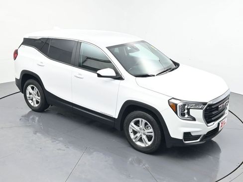 Certified 2024 GMC Terrain SLE image 24