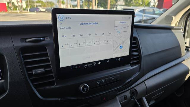 Used 2023 Ford E-Transit Medium Roof RWD image 28