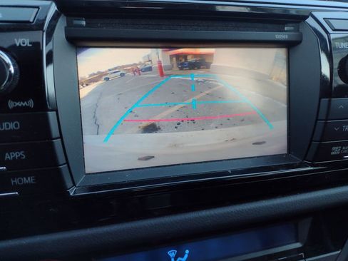 Used 2016 Toyota Corolla S Premium image 22