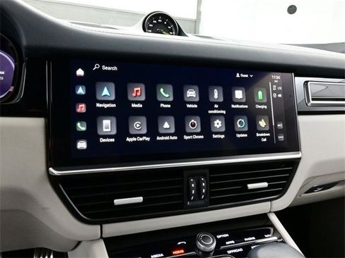 Certified 2023 Porsche Cayenne Turbo S image 10