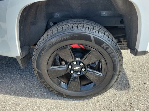 Used 2019 Chevrolet Colorado LT w/ Redline Special Edition image 34
