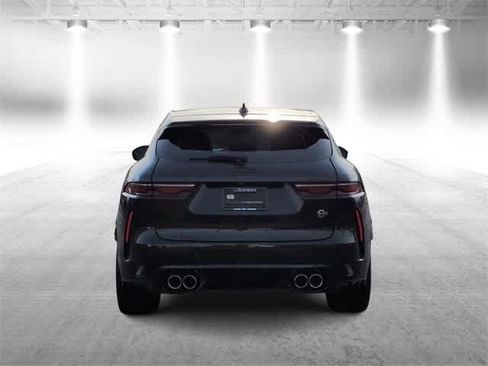 Used 2024 Jaguar F-PACE SVR image 7