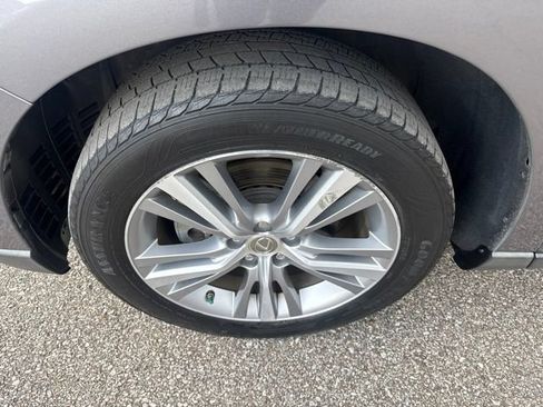 Used 2015 Lexus RX 450h AWD image 9