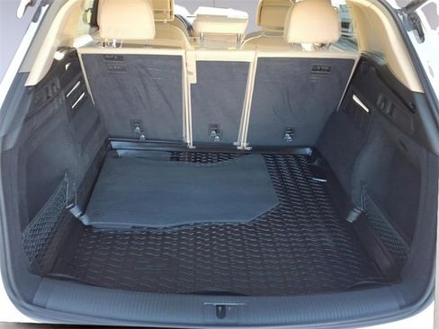 Used 2022 Audi Q5 2.0T Premium w/ Convenience Package image 8