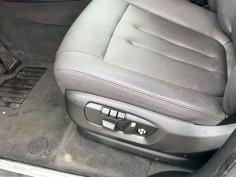 Used 2018 BMW X5 xDrive35i w/ M Sport Package image 19
