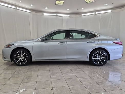 Certified 2024 Lexus ES 300h w/ Premium Package FWD image 5
