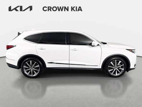 Used 2025 Acura MDX FWD w/ Technology Package image 4