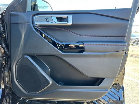 Used 2023 Ford Explorer ST-Line image 26