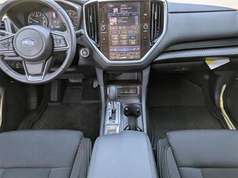 Certified 2025 Subaru Ascent Premium image 18