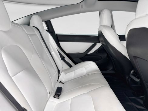 Used 2020 Tesla Model 3 Long Range image 20
