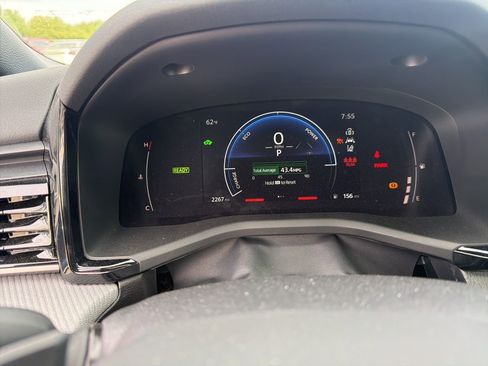 Used 2026 Toyota Camry SE w/ Convenience Package image 13