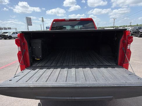 Used 2023 Chevrolet Silverado 1500 Custom AWD/4WD image 28