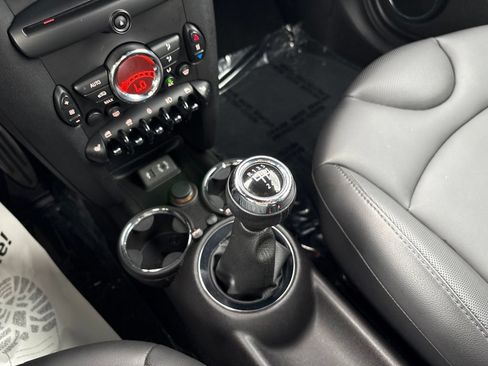 Used 2013 MINI Cooper S FWD image 17