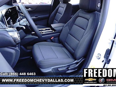 New 2026 Chevrolet Equinox LT w/ Midnight Edition image 13