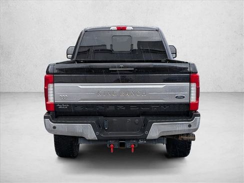 Used 2019 Ford F250 King Ranch w/ King Ranch Ultimate Package AWD/4WD image 7