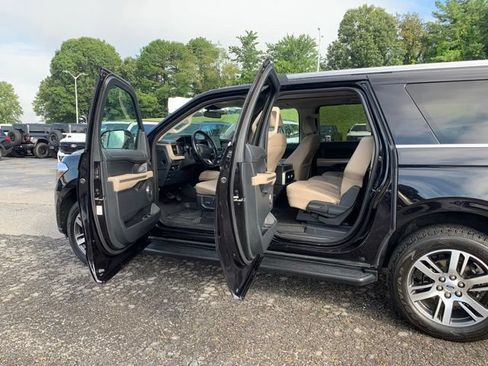 Used 2024 Ford Expedition Max Limited AWD/4WD image 18