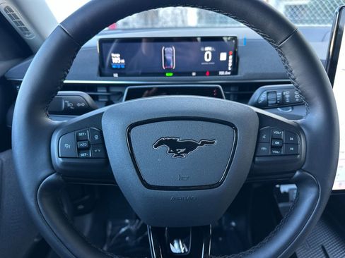 Used 2024 Ford Mustang Mach-E Select w/ Comfort Package Lite image 25