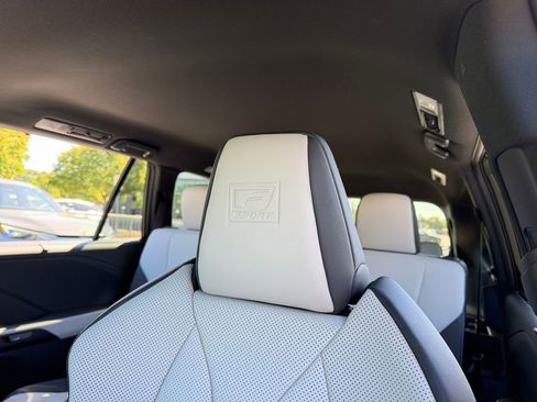 New 2026 Lexus TX 500h AWD image 29