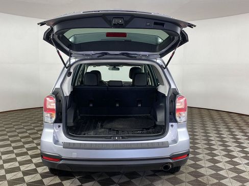 Used 2018 Subaru Forester 2.5i Limited AWD/4WD image 7