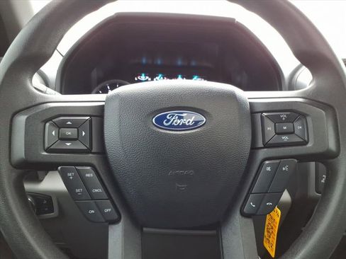 Used 2020 Ford F250 XLT w/ XLT Premium Package image 26