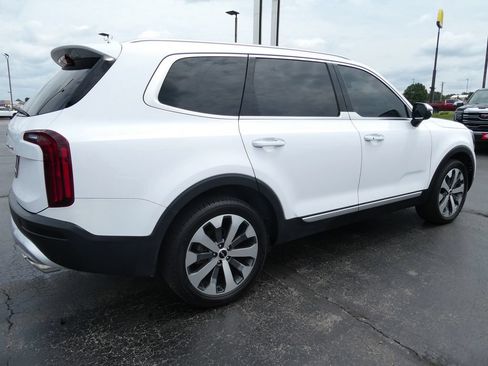 Used 2022 Kia Telluride S FWD image 4