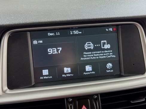 Used 2019 Kia Optima S w/ S Panoramic Sunroof Package image 17