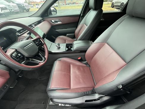 Certified 2025 Land Rover Range Rover Velar Dynamic HSE image 20