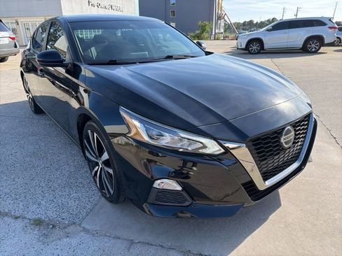 Used 2020 Nissan Altima 2.5 SR image 4