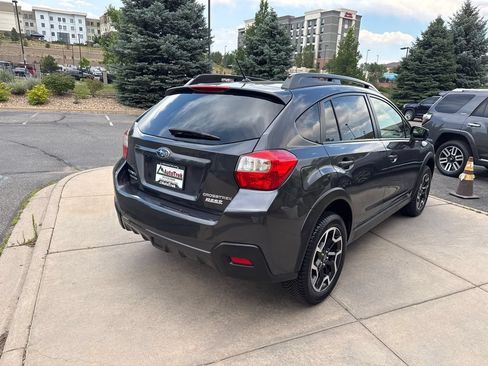 Used 2017 Subaru Crosstrek 2.0i Premium AWD/4WD image 8